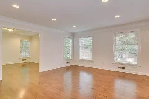 Living - 913 Shadow Dr, Aiken, SC 29801 photo 5 of 14