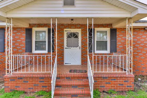 Exterior - 2150 Cadden Rd, Augusta, GA 30906 photo 2 of 7