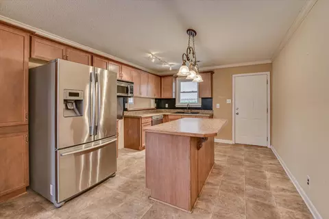 Kitchen - 2150 Cadden Rd, Augusta, GA 30906 photo 1 of 5