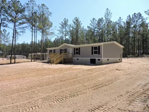 806 White Pond Rd, Williston, SC 29853