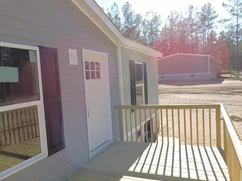 818 White Pond Rd, Williston, SC 29853 photo 10