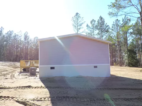 818 White Pond Rd, Williston, SC 29853 photo 6