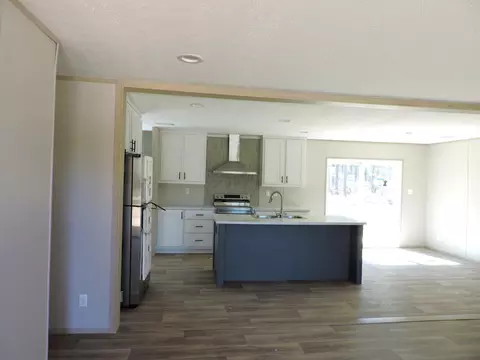 824 White Pond Rd, Williston, SC 29853 photo 9
