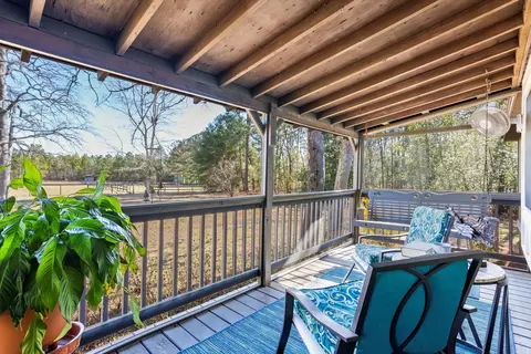 158 N Windsor Rd, Windsor, SC 29856 photo 2
