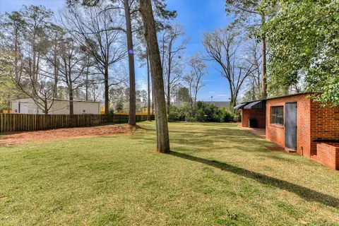 Exterior - 219 Lafayette Dr, Augusta, GA 30909 photo 4 of 9