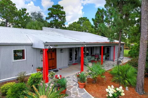 Exterior - 407 N Windsor Rd, Windsor, SC 29856 photo 8 of 9
