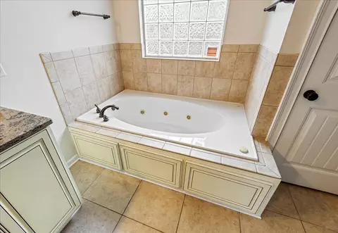 Bath - 5170 Windmill Place Pl, Evans, GA 30809 photo 4 of 6