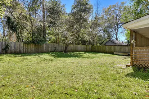 Exterior - 912 Eisenhower Dr, Augusta, GA 30904 photo 8 of 9