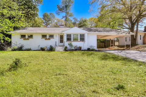 912 Eisenhower Dr, Augusta, GA 30904