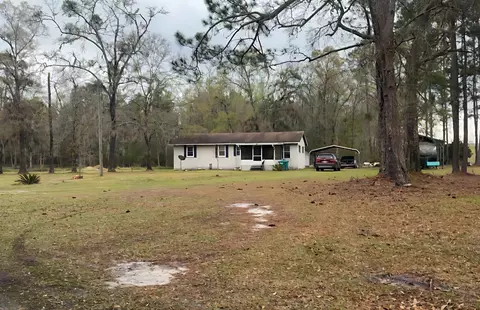 505 W Garvin St, Bloomingdale, GA 31302