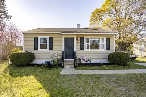 557 Reynolds Rd, Barnwell, SC 29812