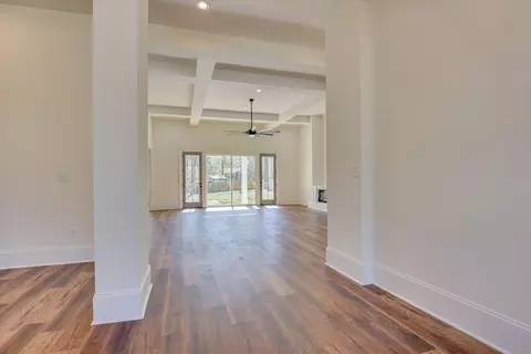 Living - 208 Warren Rd, Augusta, GA 30907 photo 2 of 7