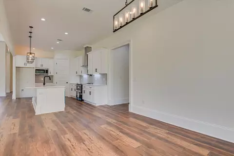Dining - 208 Warren Rd, Augusta, GA 30907 photo 1 of 2