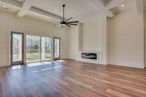 Living - 208 Warren Rd, Augusta, GA 30907 photo 3 of 7