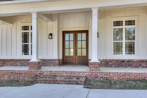 Exterior - 208 Warren Rd, Augusta, GA 30907 photo 6 of 12