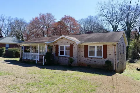 5 Maxie Ave, Greenville, SC 29611