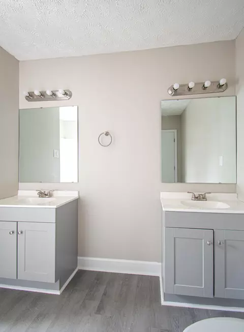 Bath - 130 Millers Pond Rd, Salley, SC 29137 photo 1 of 2