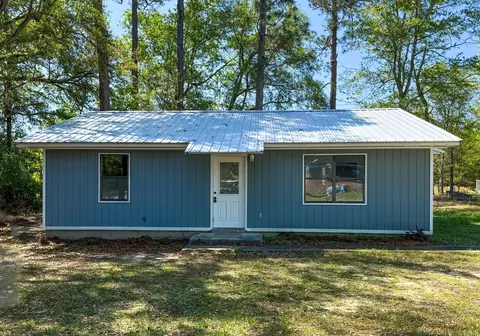89 Camelia St, Barnwell, SC 29812