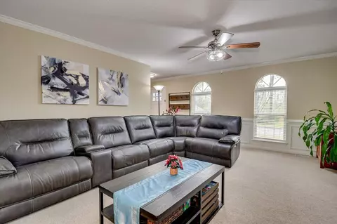 Living - 4108 Eagle Nest Dr #0, Evans, GA 30809 photo 2 of 3