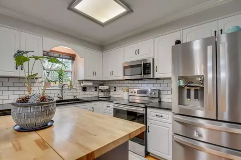 Kitchen - 4108 Eagle Nest Dr #0, Evans, GA 30809 photo 4 of 7