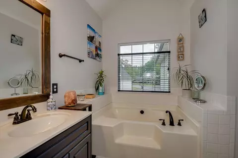 Bath - 4108 Eagle Nest Dr #0, Evans, GA 30809 photo 2 of 4