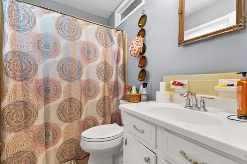 Bath - 3032 Thomas Ln, Augusta, GA 30906 photo 1 of 2