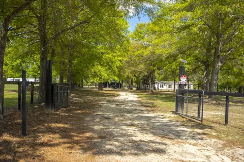 154 Millwood Dr, Salley, SC 29137