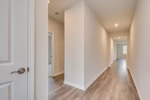 4279 Hartshorn Cir, Aiken, SC 29803 photo 8
