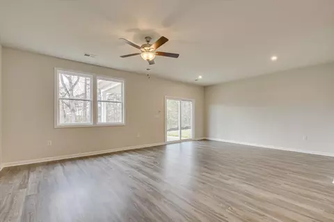 4279 Hartshorn Cir, Aiken, SC 29803 photo 9