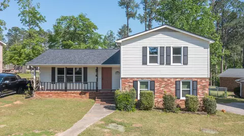 4562 Glenda Ln, Evans, GA 30809