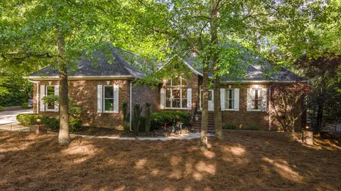 2425 Club Dr, Aiken, SC 29803