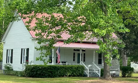 5924 Wagener Rd, Wagener, SC 29164