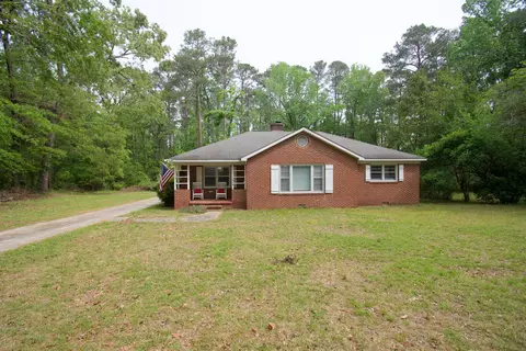 605 Trolley Line Rd, Graniteville, SC 29829