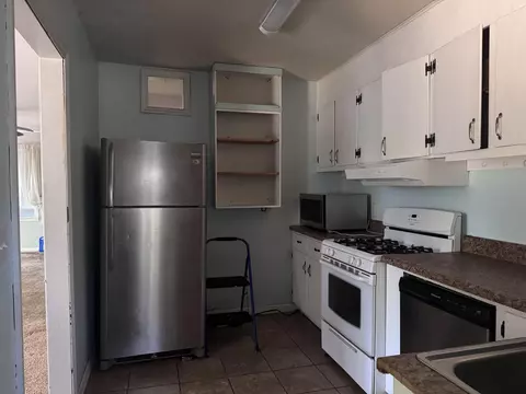 Kitchen - 127 Jackson Rd, Jackson, SC 29831 photo 2 of 2