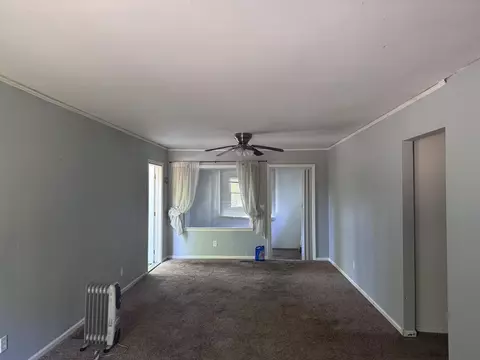 Living - 127 Jackson Rd, Jackson, SC 29831 photo 2 of 2