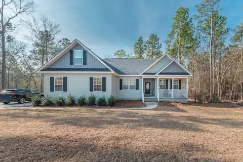121 Sudlow Lake Rd, Graniteville, SC 29829