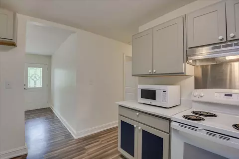 Entry Way - 272 Shetland Dr, Jackson, SC 29831 photo 2 of 2