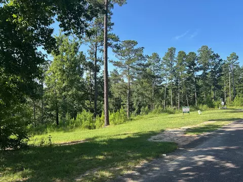 255 Hodges Bay Dr, Aiken, SC 29803