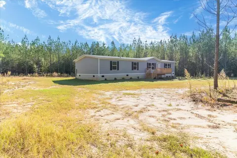 839 Warbonnet Rd, Springfield, SC 29146 photo 2