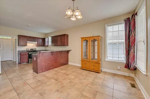 Dining - 1227 Holley St, Augusta, GA 30901 photo 1 of 1