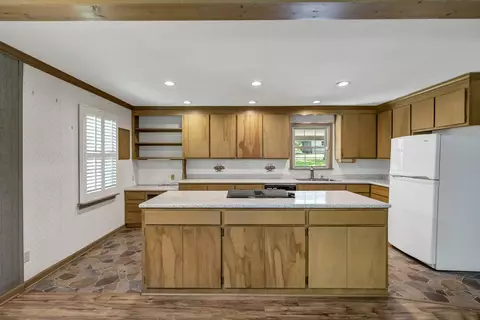 Kitchen - 1239 Shull Island Rd, Gilbert, SC 29054 photo 1 of 3