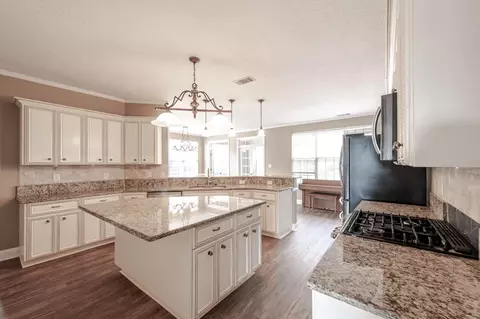 Kitchen - 5209 Windmill Ct, Evans, GA 30809 photo 2 of 6