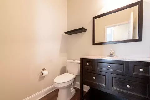 Bath - 5209 Windmill Ct, Evans, GA 30809 photo 4 of 5