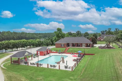 Exterior - 5209 Windmill Ct, Evans, GA 30809 photo 10 of 11