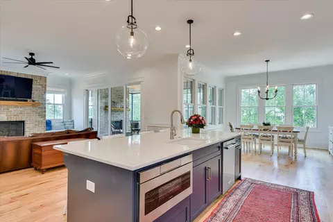 Kitchen - 605 Whimbrel Ct, Evans, GA 30809 photo 4 of 6