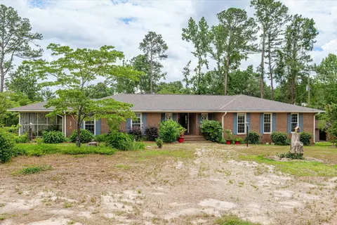135 Ballard Dr, Harlem, GA 30814