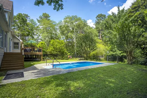 Exterior - 33 Old Paddock Ln, Aiken, SC 29803 photo 6 of 24