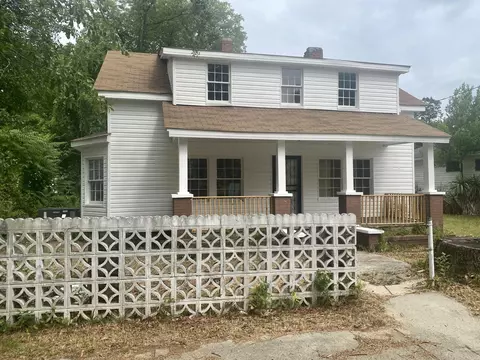 408 Fairfield St NE, Aiken, SC 29801