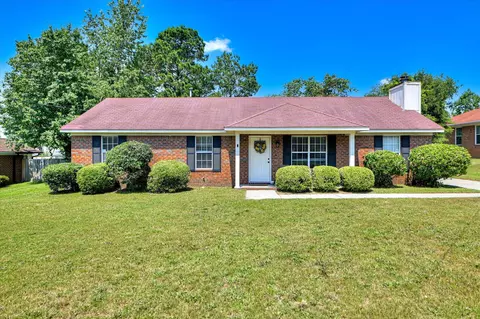 2013 Bassford Dr, Hephzibah, GA 30815