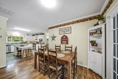 Dining - 580 Nathan Miller Rd, Gilbert, SC 29054 photo 2 of 3
